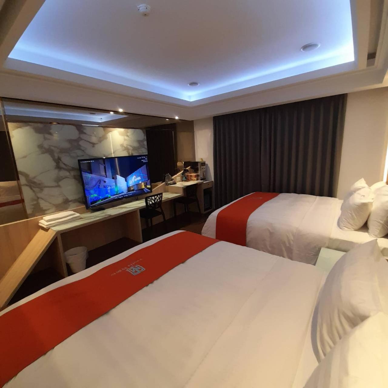 King Motel王者 桃園市旅館177號 Eksteriør bilde
